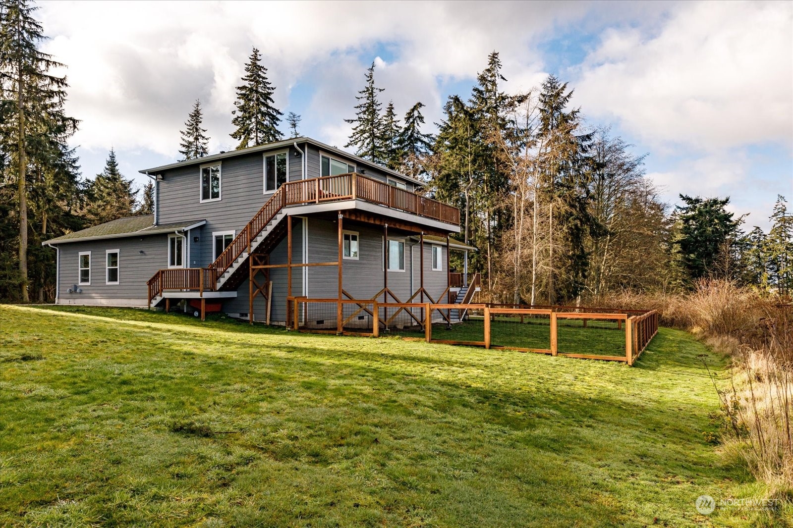 547 East Sawmill Road Oak Harbor, WA 98277 - Photo 35 of 40 Gallery Image 35