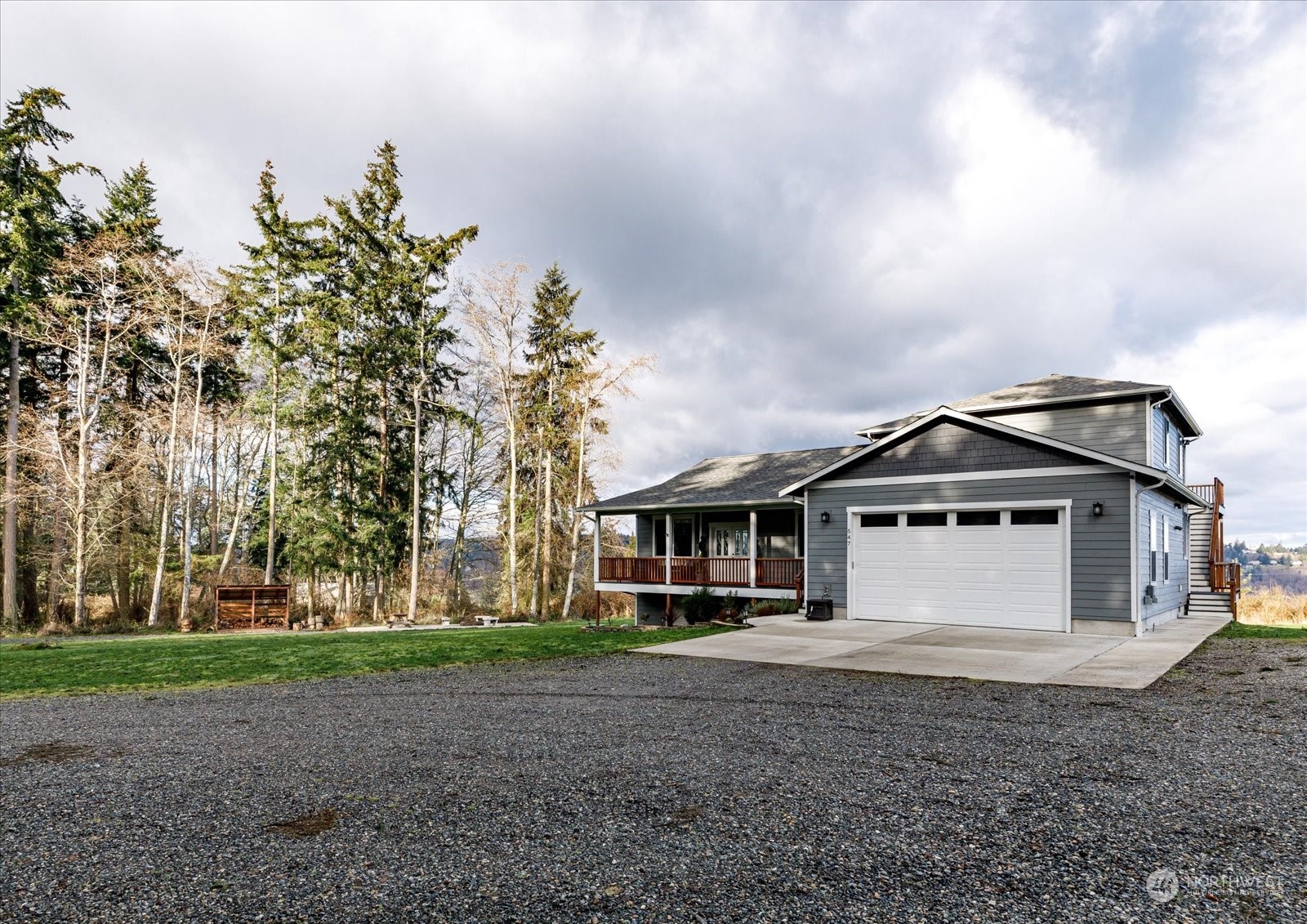 547 East Sawmill Road Oak Harbor, WA 98277 - Photo 4 of 40 Gallery Image 4