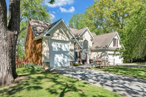 $699,000 | 55 Walnut Trace Drive, Hardy, VA 24101