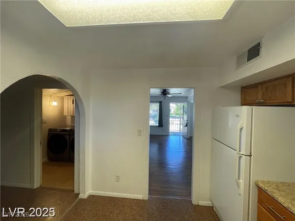 $1,700 | 668 Avenue F, Boulder City, NV 89005