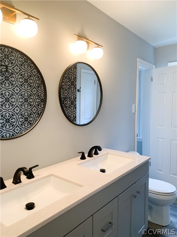 3001 Oxnard Road Richmond, VA 23223 - Photo 10 of 29 Upstairs Full bathroom. Brand new double vanity. D