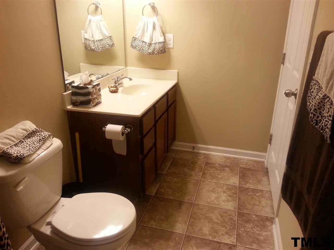 656 Smith Ridge Way Fuquay-Varina, NC 27526 - Photo 10 of 12 Gallery Image 10