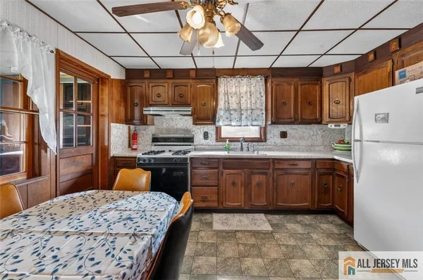 $530,000 | 222 Remsen Avenue, Avenel, NJ 07001