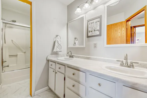 $150,000 | 7600 157th Street West, Unit 103, Apple Valley, MN 55124