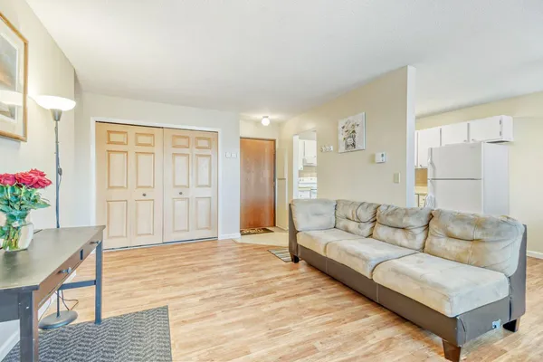 $150,000 | 7600 157th Street West, Unit 103, Apple Valley, MN 55124
