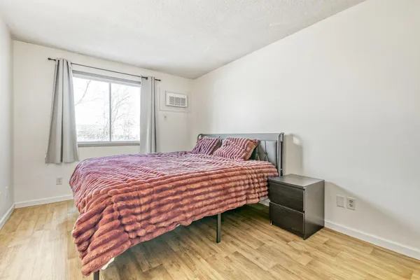 $150,000 | 7600 157th Street West, Unit 103, Apple Valley, MN 55124
