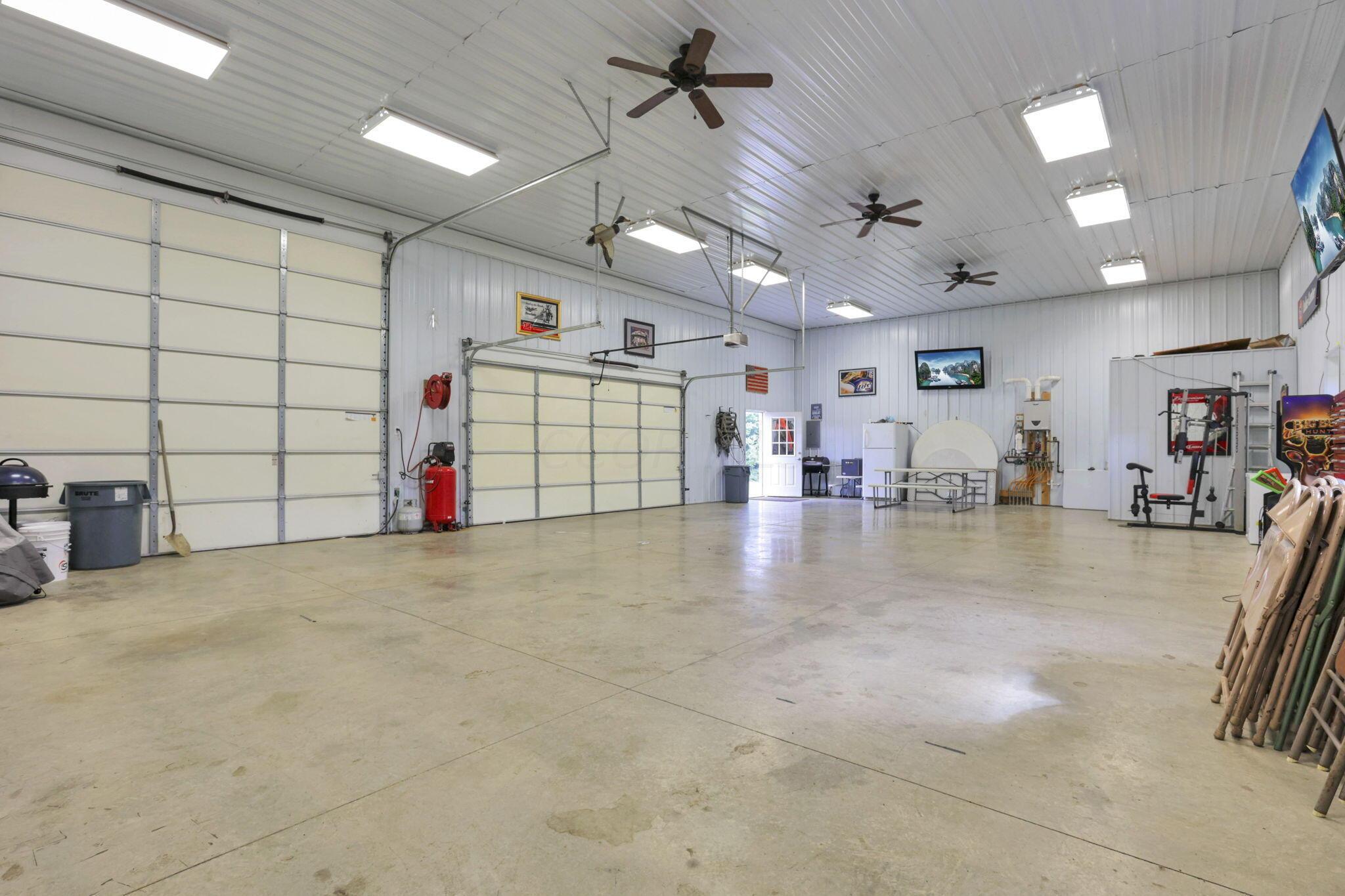 3982 Green Road Northeast Somerset, OH 43783 - Photo 37 of 57 39-web-or-mls-0V3A2041