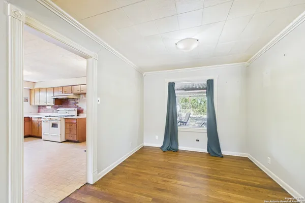 $199,990 | 235 Lively Drive, San Antonio, TX 78213