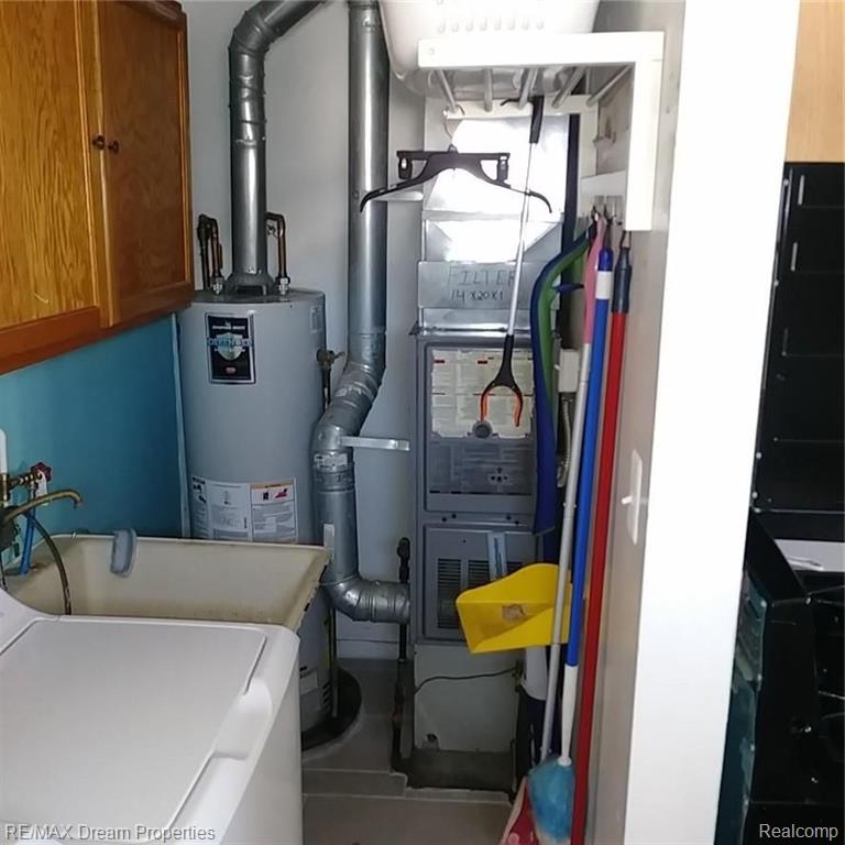 22225 Bohn Road Belleville, MI 48111 - Photo 10 of 28