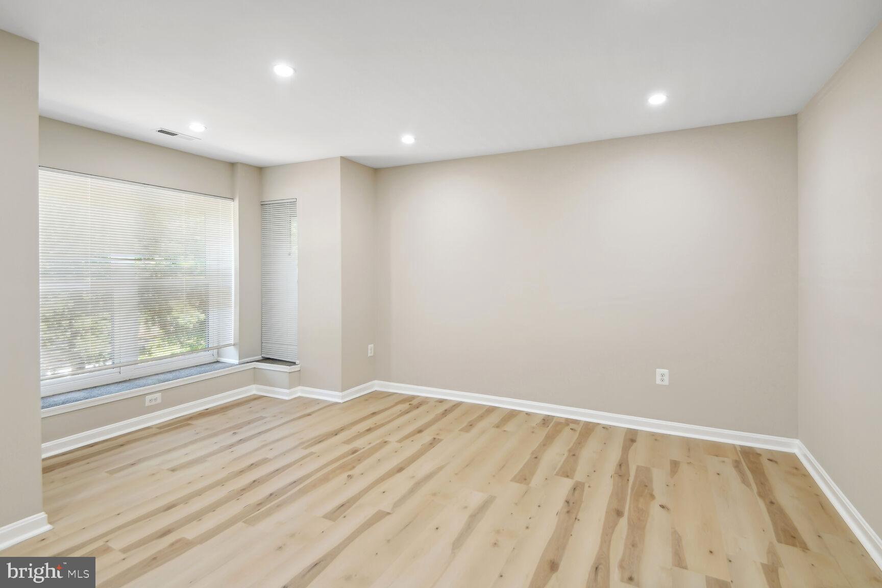 327-329 8th Street Northeast, Unit 4 Washington, DC 20002 - Photo 11 of 19