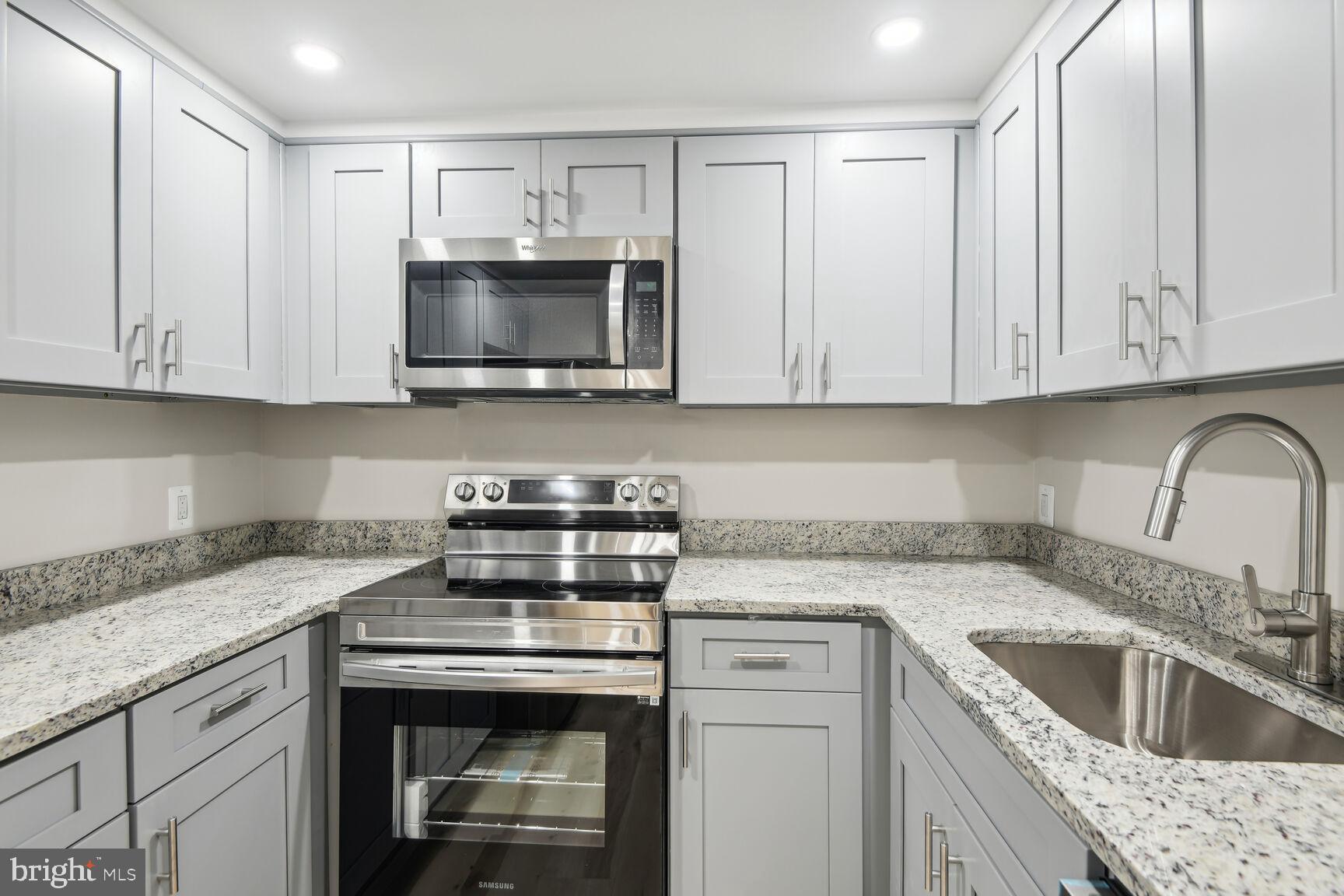 327-329 8th Street Northeast, Unit 4 Washington, DC 20002 - Photo 6 of 19
