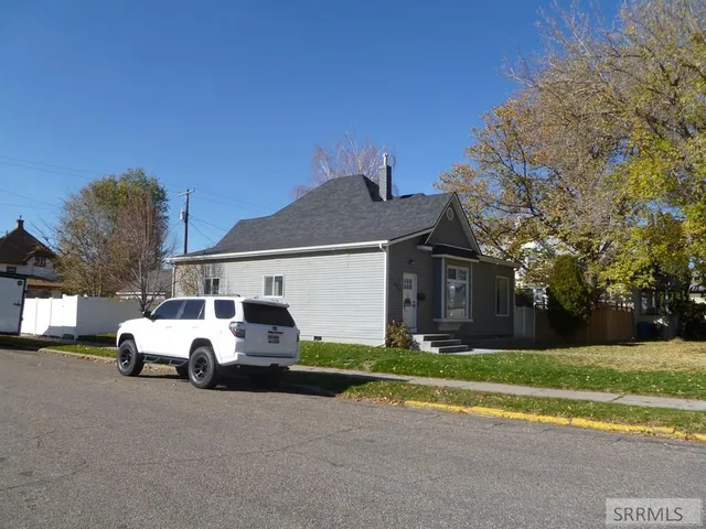 $310,000 | 605 North Arthur Avenue, Pocatello, ID 83204