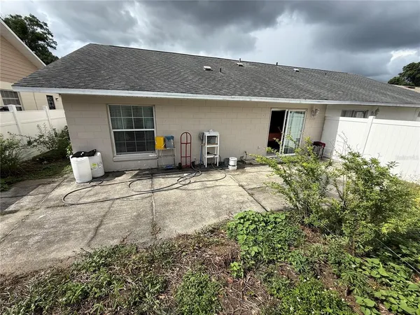 $305,900 | 7104 Blue Earth Court, Orlando, FL 32818