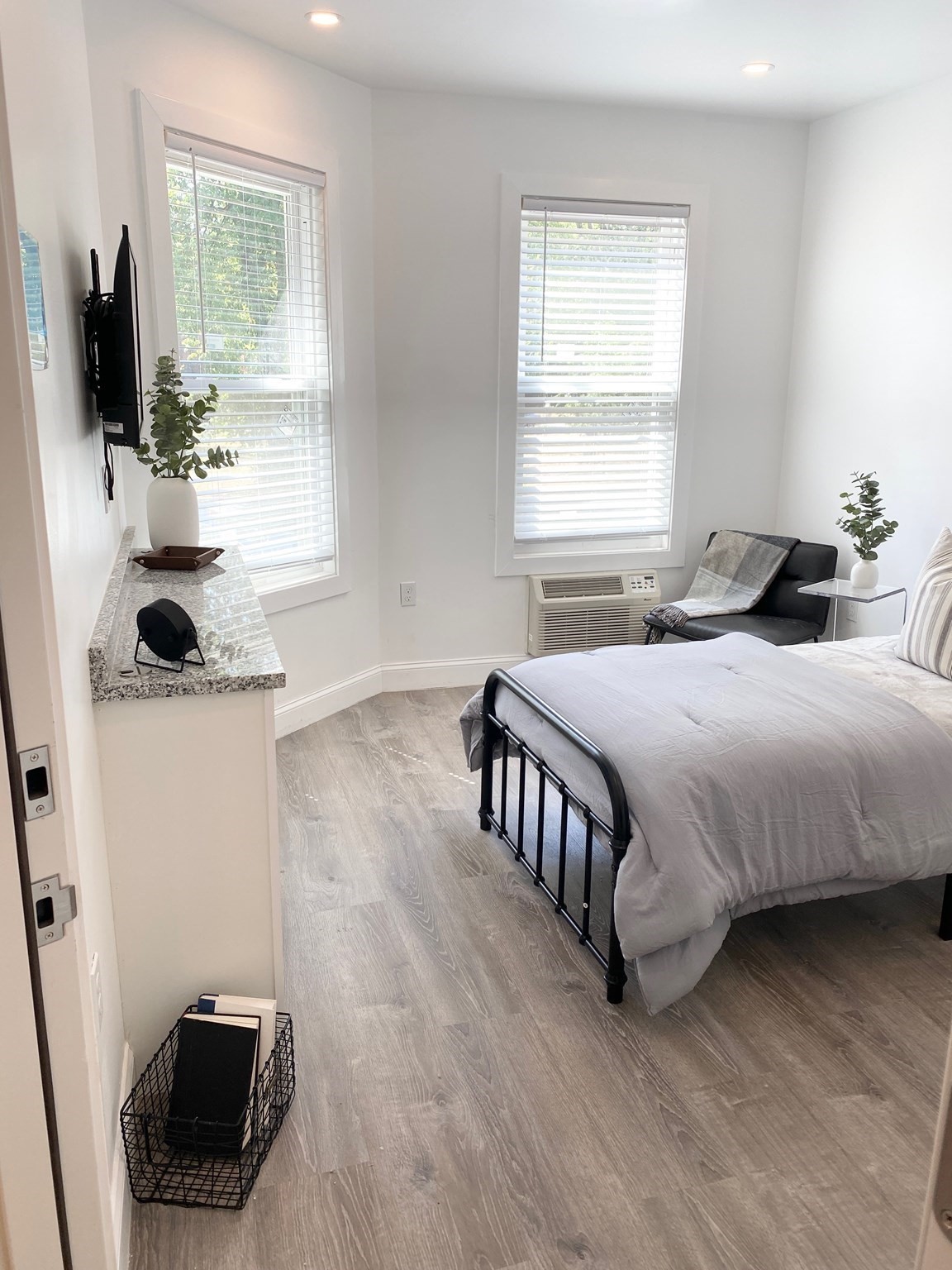 69 North Shore Commons, Unit 10 Lynn, MA 01902 - Photo 4 of 17 Gallery Image 4