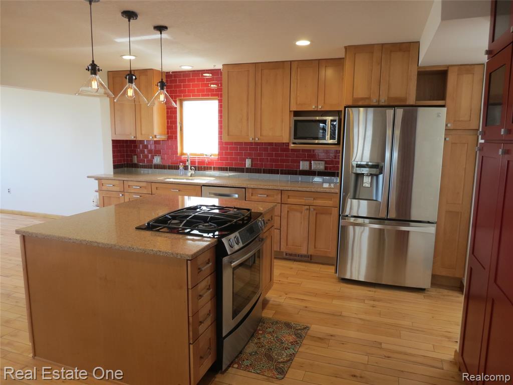 4583 Allen Cove Road Luna Pier, MI 48157 - Photo 23 of 61