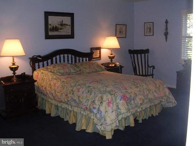128 Fineview Road Camp Hill, PA 17011 - Photo 8 of 12 Gallery Image 8