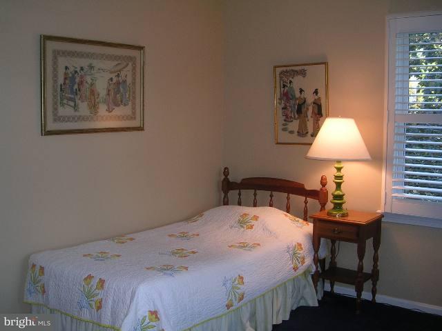 128 Fineview Road Camp Hill, PA 17011 - Photo 9 of 12 Gallery Image 9