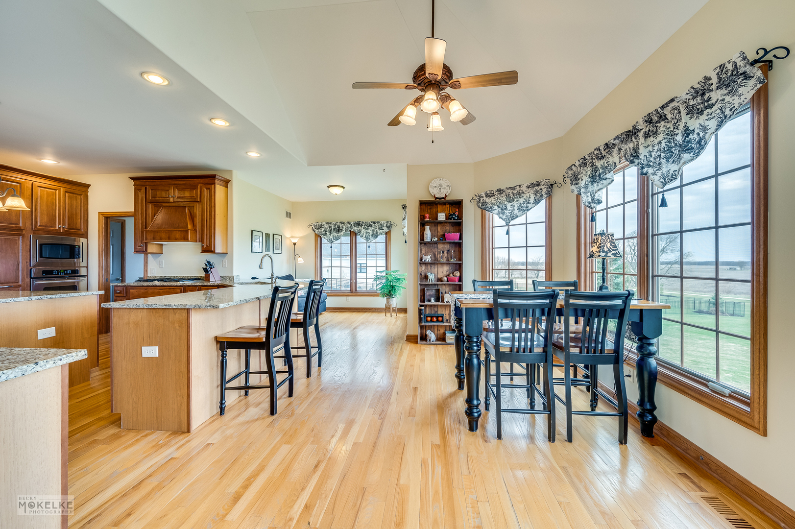 9299 Lee Hill Road Newark, IL 60541 - Photo 19 of 53 Gallery Image 19