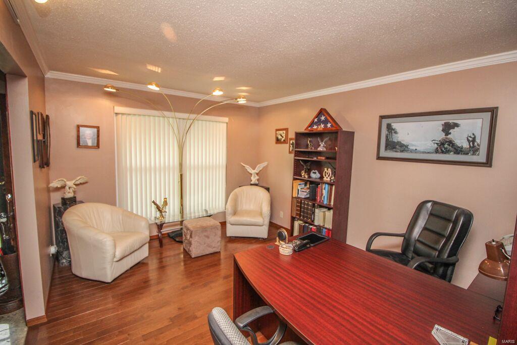 10767 Roxanna Drive St. Louis, MO 63128 - Photo 18 of 34