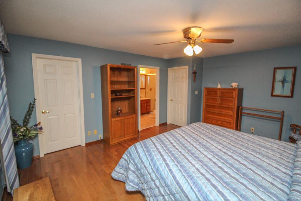 10767 Roxanna Drive St. Louis, MO 63128 - Photo 21 of 34