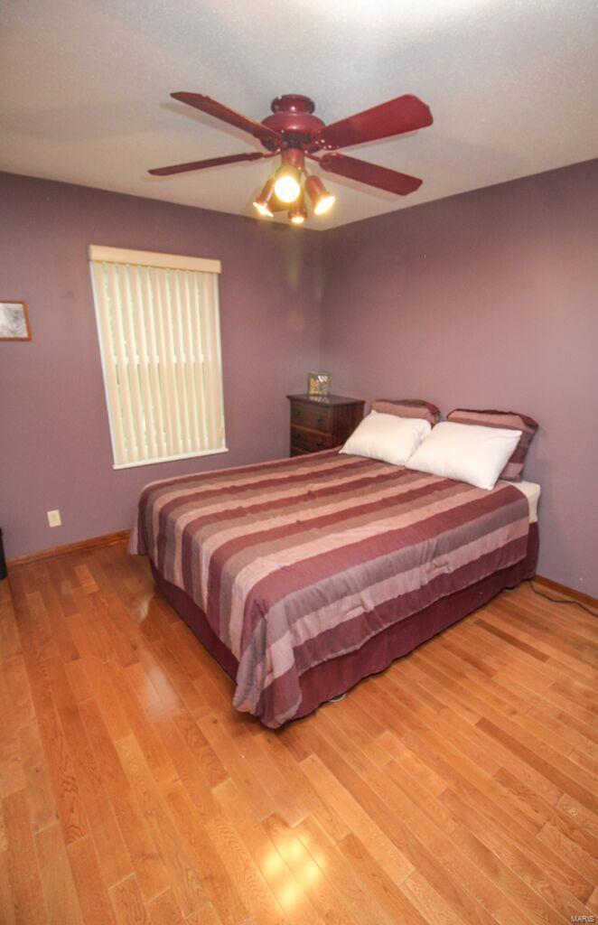 10767 Roxanna Drive St. Louis, MO 63128 - Photo 26 of 34