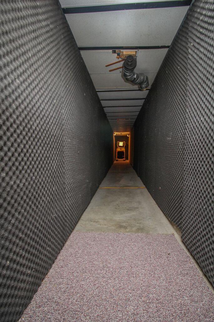 10767 Roxanna Drive St. Louis, MO 63128 - Photo 28 of 34