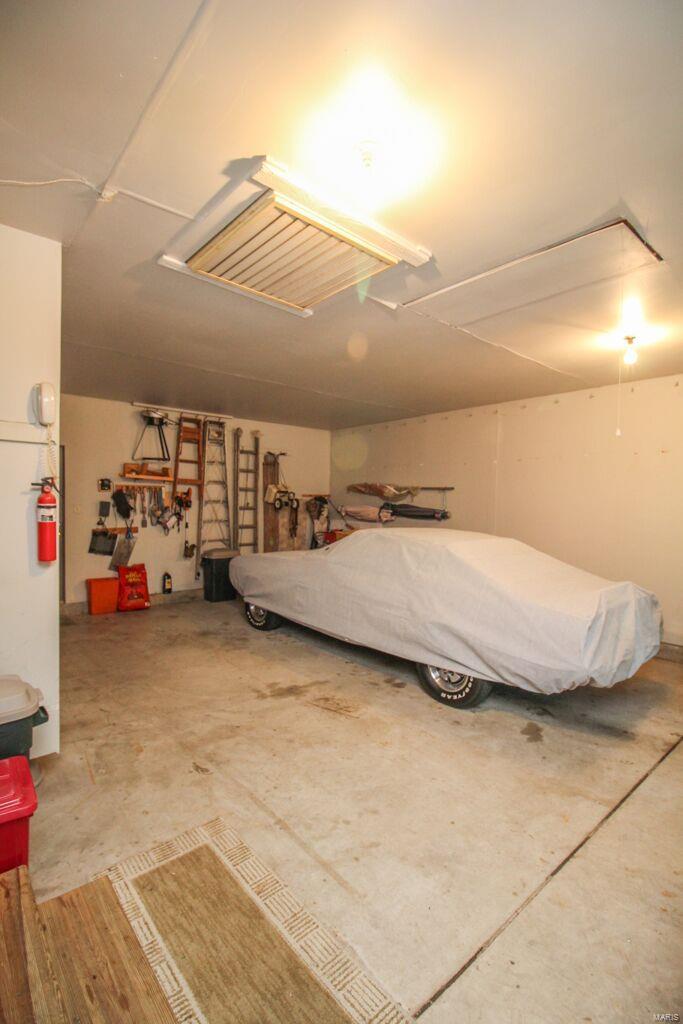 10767 Roxanna Drive St. Louis, MO 63128 - Photo 34 of 34