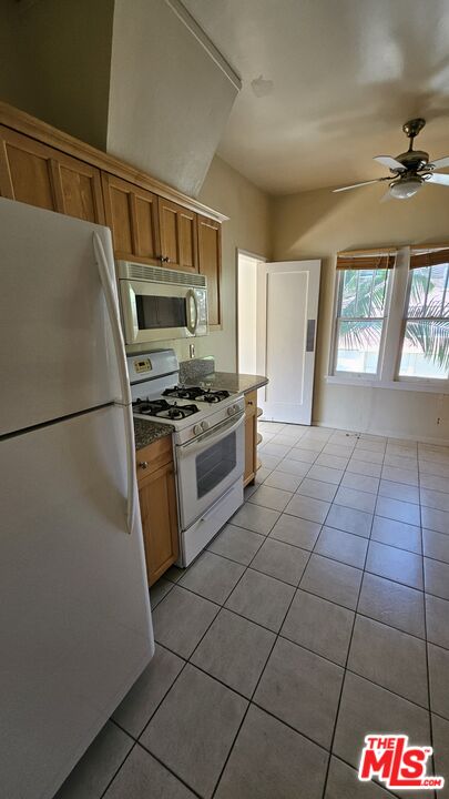 200 South Park View Street, Unit 2330 Los Angeles, CA 90057 - Photo 10 of 19