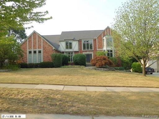 2348 Oak Ridge Drive Troy, MI 48098 - Photo 1 of 8 front cut.jpg