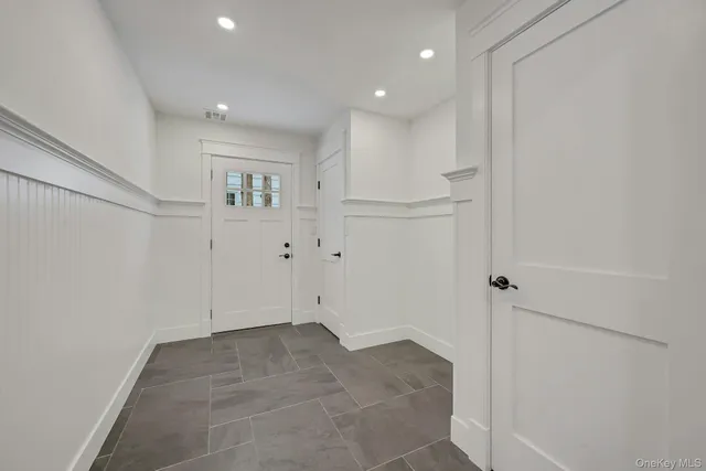 $4,175,000 | 32 Sycamore Road, Scarsdale, NY 10583