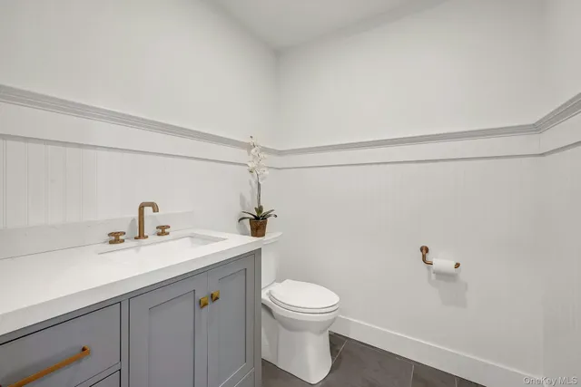 $4,175,000 | 32 Sycamore Road, Scarsdale, NY 10583