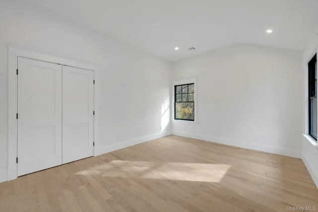 $4,175,000 | 32 Sycamore Road, Scarsdale, NY 10583