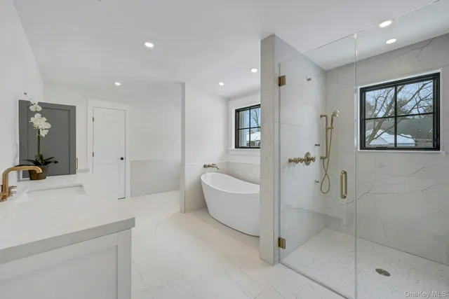 $4,175,000 | 32 Sycamore Road, Scarsdale, NY 10583