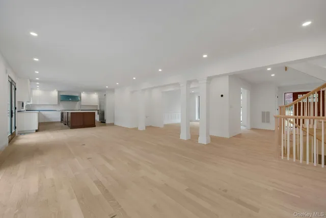 $4,175,000 | 32 Sycamore Road, Scarsdale, NY 10583