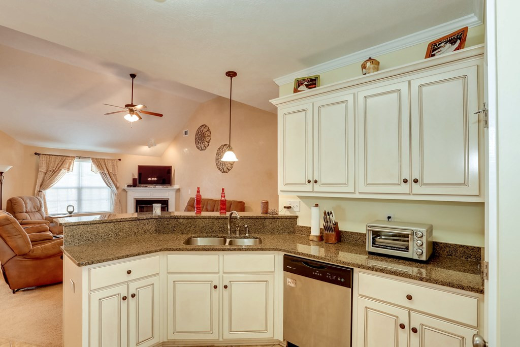 509 Whitby Street Grovetown, GA 30813 - Photo 8 of 32 Gallery Image 8