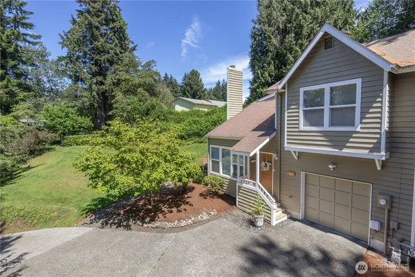 $439,000 | 1524 Marine Drive, Bremerton, WA 98312