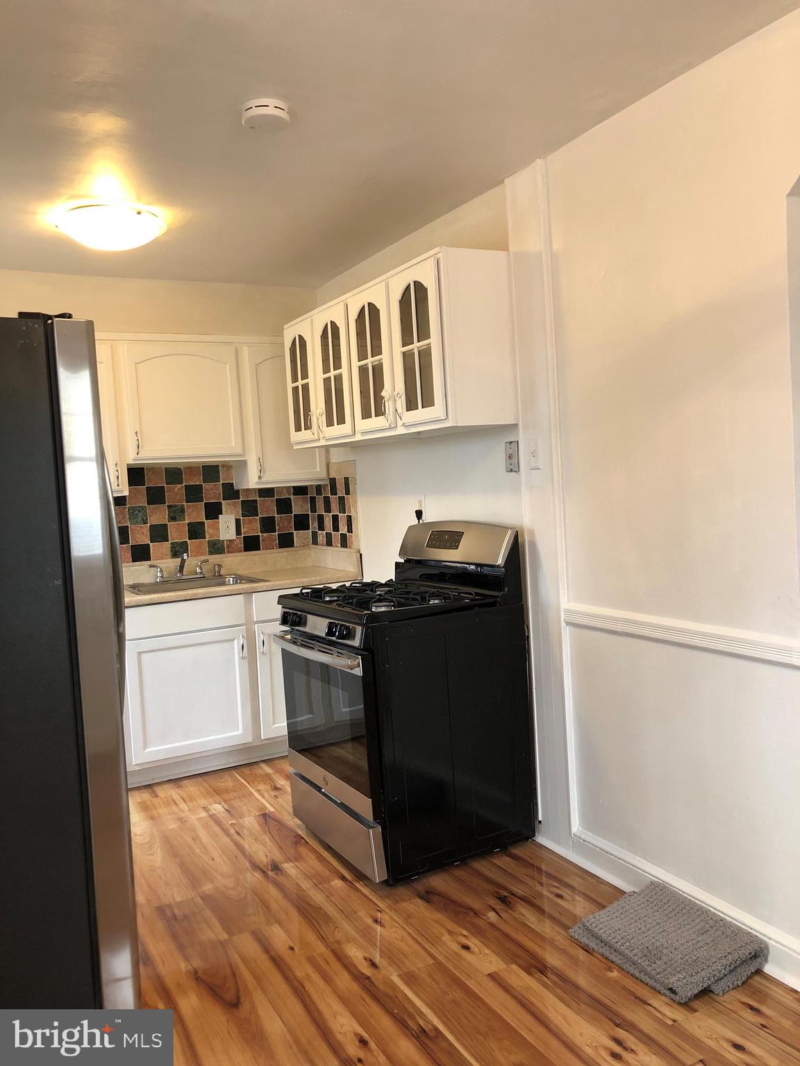 2407 Amherst Road Hyattsville, MD 20783 - Photo 14 of 57 Kitchen next to the dining room