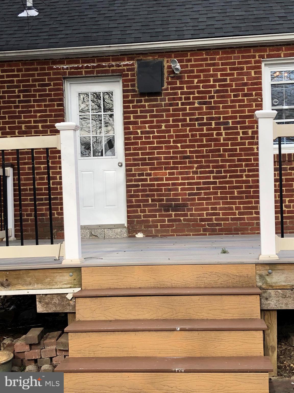 2407 Amherst Road Hyattsville, MD 20783 - Photo 46 of 57 Access stairs on the deck