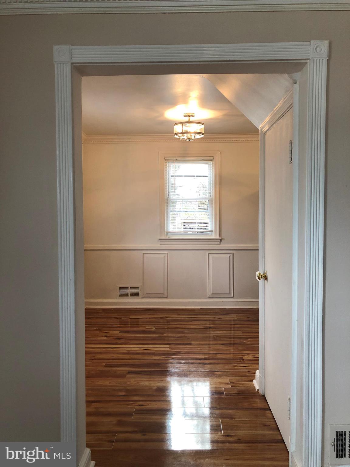 2407 Amherst Road Hyattsville, MD 20783 - Photo 9 of 57 Entrance to the dining room