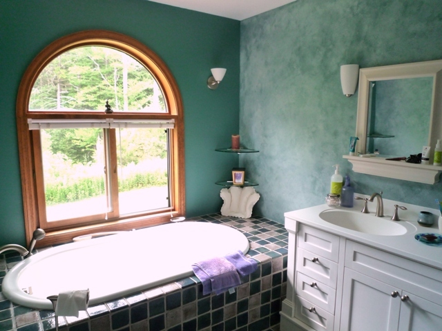 433 Main Road Savoy, MA 01256 - Photo 13 of 19 a bedroom with a bed and a window