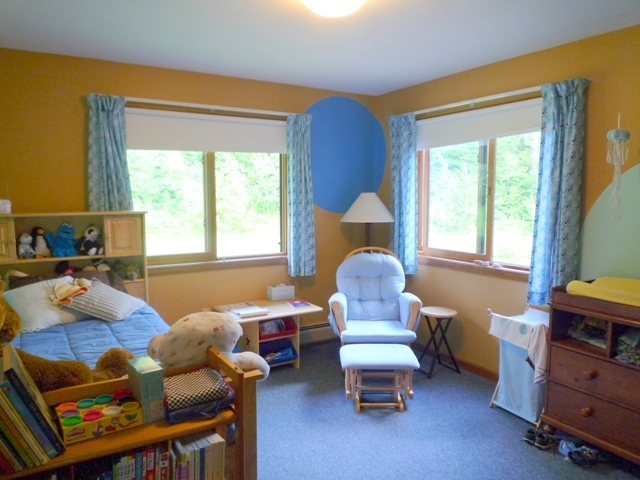433 Main Road Savoy, MA 01256 - Photo 16 of 19 a living room with furniture and a window