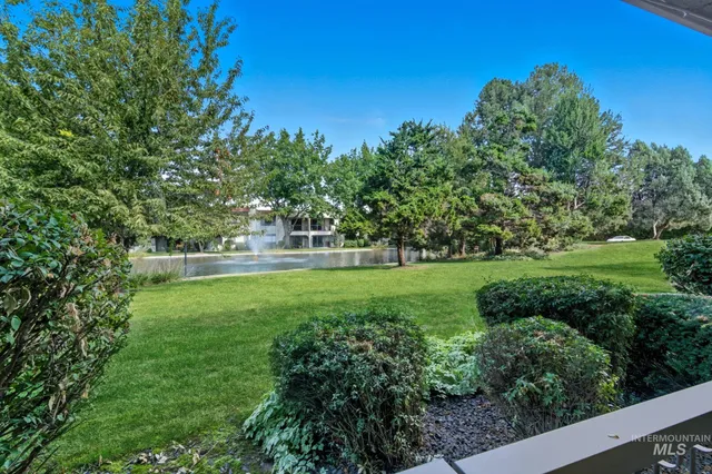 $229,950 | 1064 North Camelot Drive, Boise, ID 83704