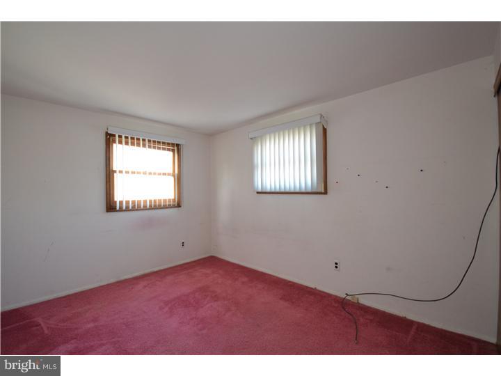 1243 Irma Road Warminster, PA 18974 - Photo 12 of 18 Gallery Image 12