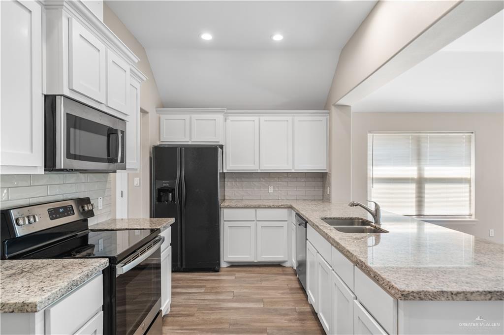 5512 River Road McAllen, TX 78504 - Photo 6 of 22