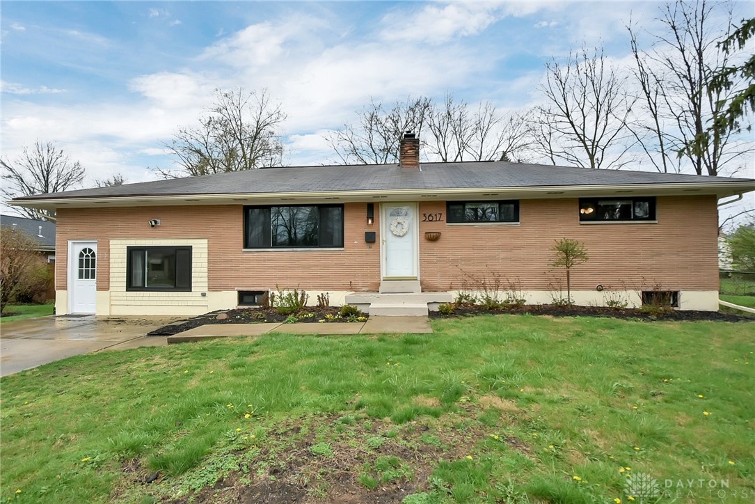 3617 Claybourne Road Kettering, OH 45429 - Photo 1 of 27