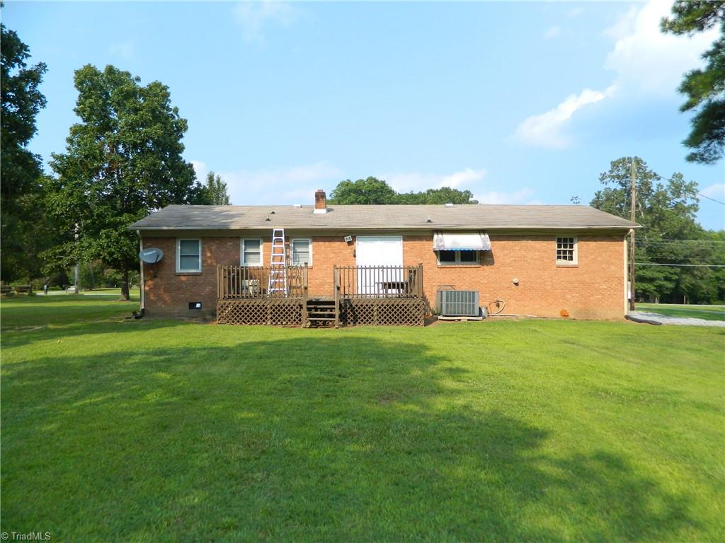 5531 Robbins Country Road Trinity, NC 27370 - Photo 2 of 16 Gallery Image 2