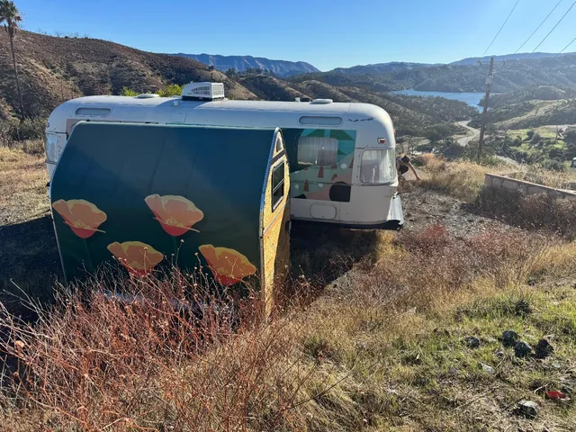 a view of outdoor space and city view