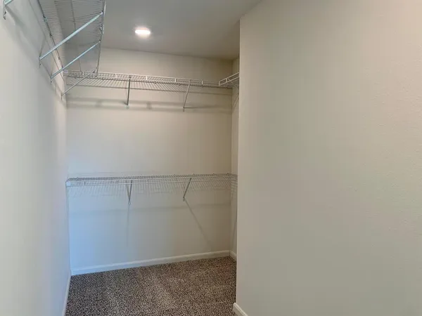 $2,095 | 612 Aqueduct Drive, Seagoville, TX 75159