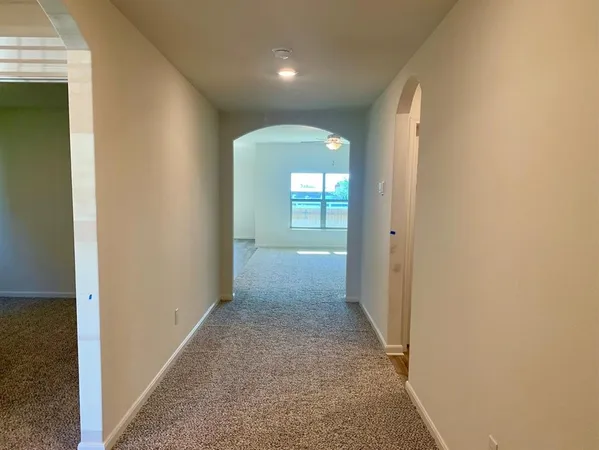 $2,095 | 612 Aqueduct Drive, Seagoville, TX 75159