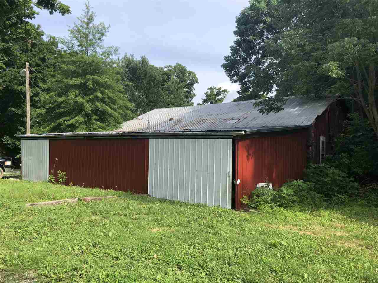 593 Old Farm Road Bedford, IN 47421 - Photo 7 of 21 Gallery Image 7